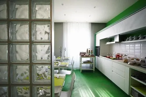 Navigliotel 19 - Rooms & Suites Милан Италия