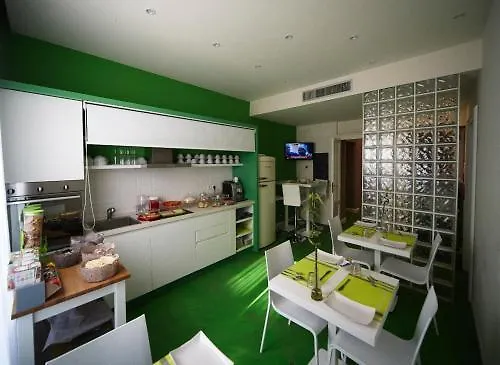 Navigliotel 19 - Rooms & Suites Милан Отель типа 
