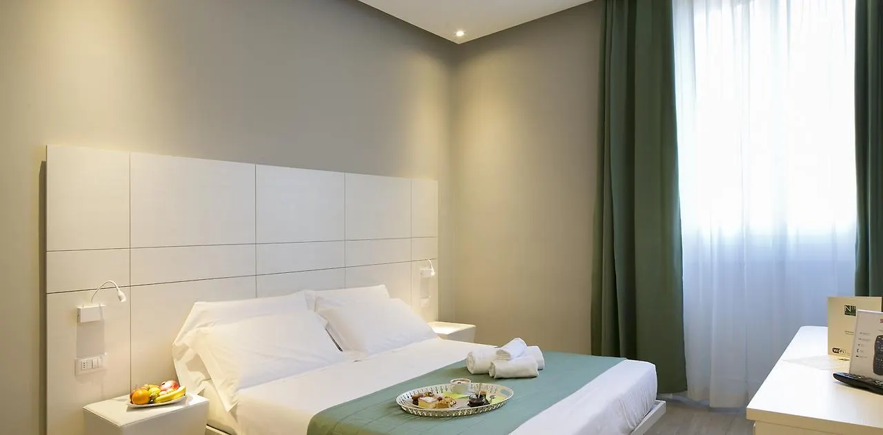 Navigliotel 19 - Rooms & Suites Милан Отель типа 